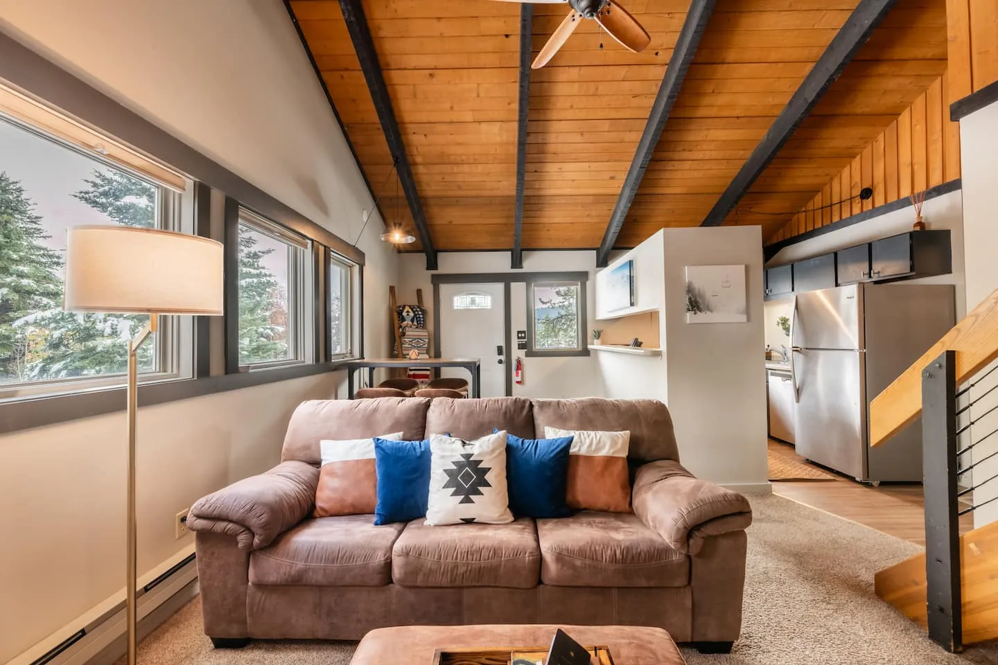 The Bear Den: 1 bedroom + loft, sleeps 5, in Big Sky, Montana