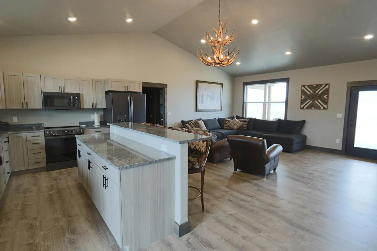Madison Valley Vista, Ennis, Montana: photo 8 of 14
