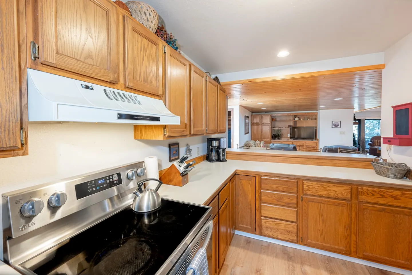 Skycrest 1710, Big Sky, Montana: photo 14 of 26