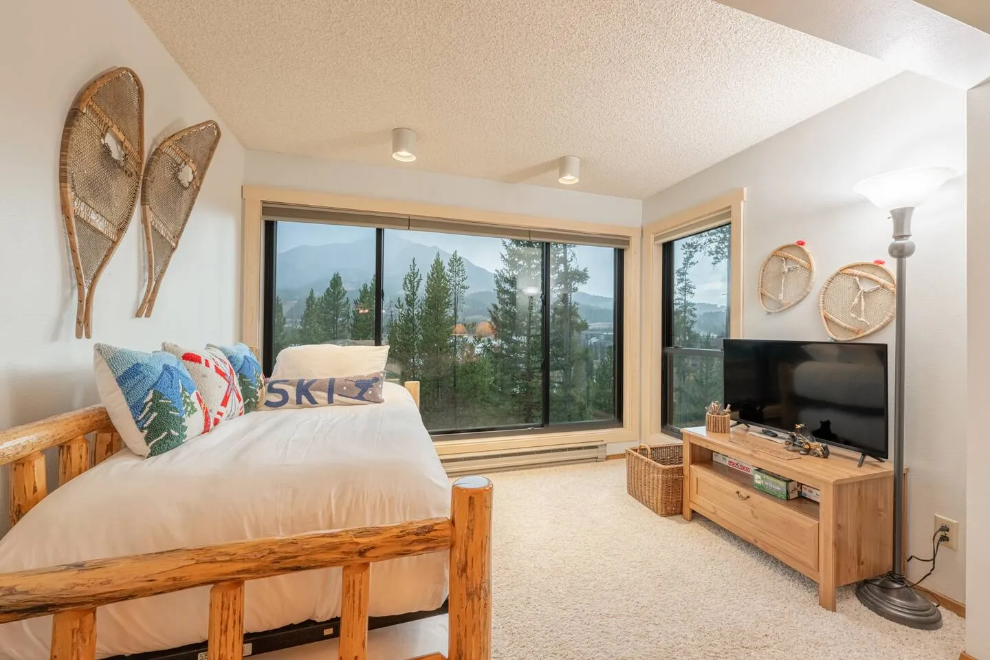 Skycrest 1712, Big Sky, Montana: photo 25 of 41